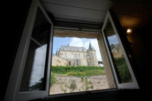 Vue sur le domaine de la chapelle royale